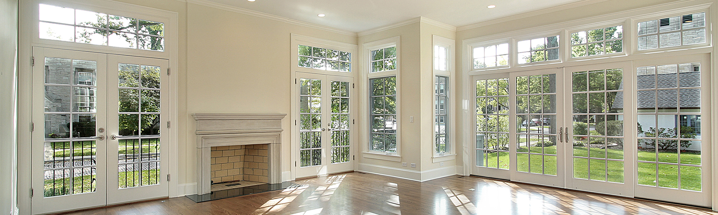 أشهر ألوان الزجاج العاكس – لمسات جمالية من ماستر للأبواب والنوافذ upvc