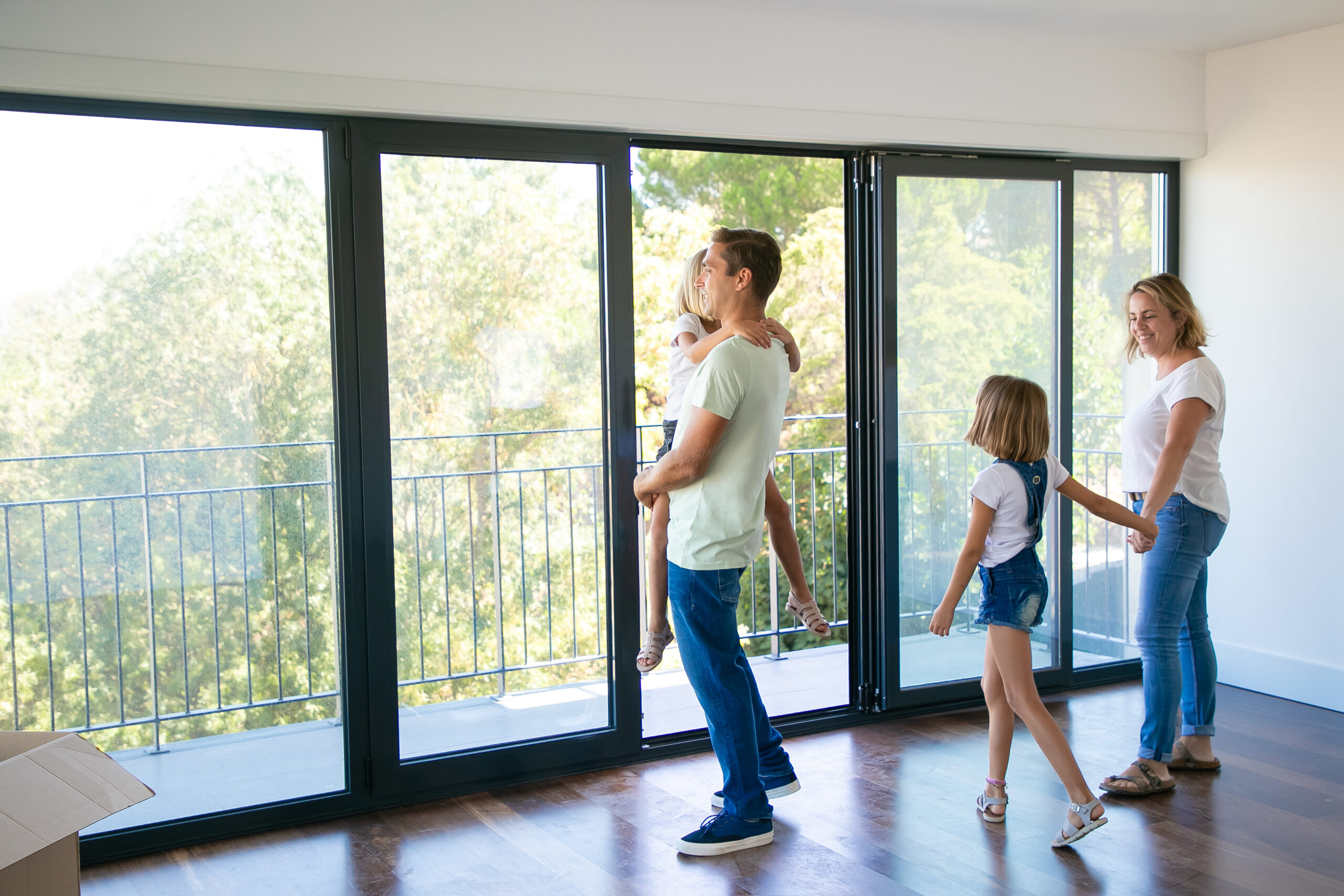 لماذا تختار أبواب ونوافذ UPVC؟ دليل شامل لفوائد التصميم، الشكل، والوظيفة